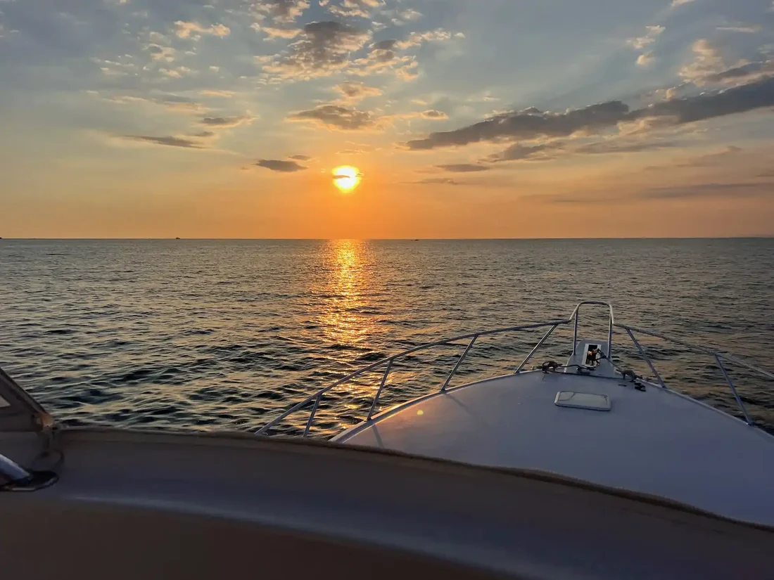 Aboard the Vuelto Loco off Quepos, Costa Rica